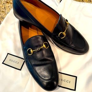 Women’s Black Gucci Jordaan Horsebit Loafer